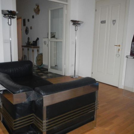 Guesthouse Viale Bergamo Luaran gambar